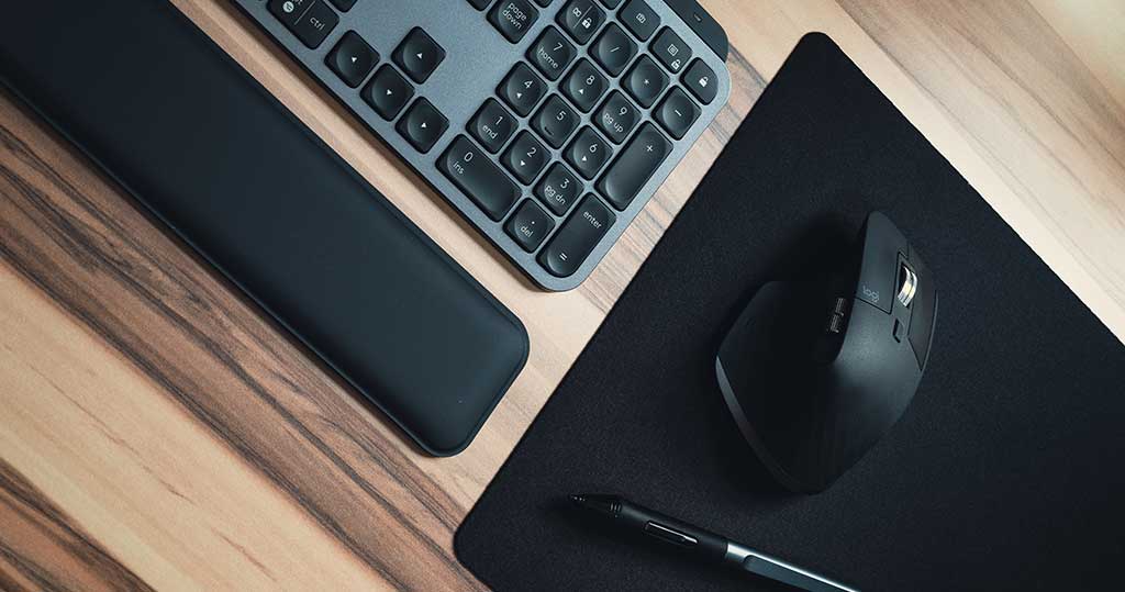 Logitech MX Master 3 vs Mx Anywhere 3 : Which one should you buy?