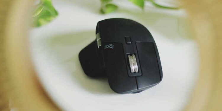 Can Logitech Mx Master 3 be used Wired